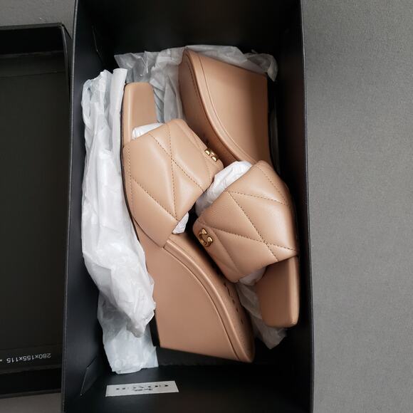 COACH Emma Leather Wedges in Buff Size 7.5 COAH-WZ182 Quilted Tan - Picture 5 of 16